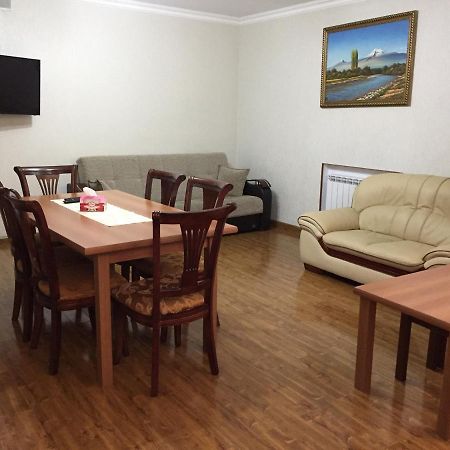 Apartment On Getapnya 74 Dilican Dış mekan fotoğraf